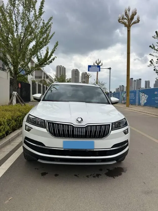 2019 Skoda Karoq 1.4T 150HP L4 7DCT,autocango,china used car exporter,china ev exporter,chinese used car exporter,chinese used ev exporter