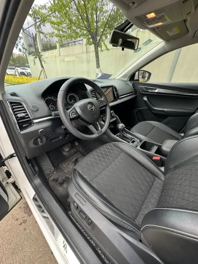 2019 Skoda Karoq 1.4T 150HP L4 7DCT,autocango,china used car exporter,china ev exporter,chinese used car exporter,chinese used ev exporter