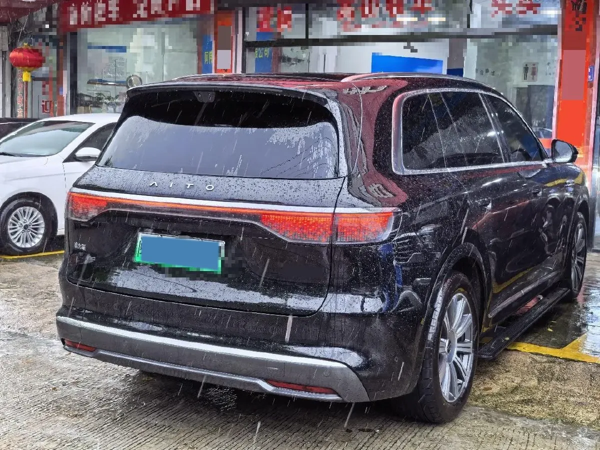 2025 AITO AITO M8 BEV,autocango,china used car exporter,china ev exporter,chinese used car exporter,chinese used ev exporter