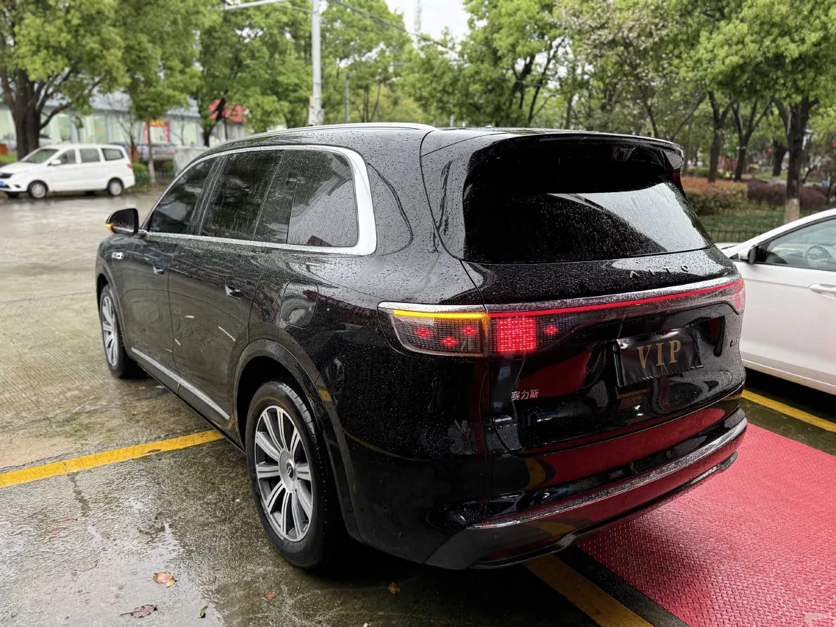 2025 AITO AITO M8 BEV,autocango,china used car exporter,china ev exporter,chinese used car exporter,chinese used ev exporter