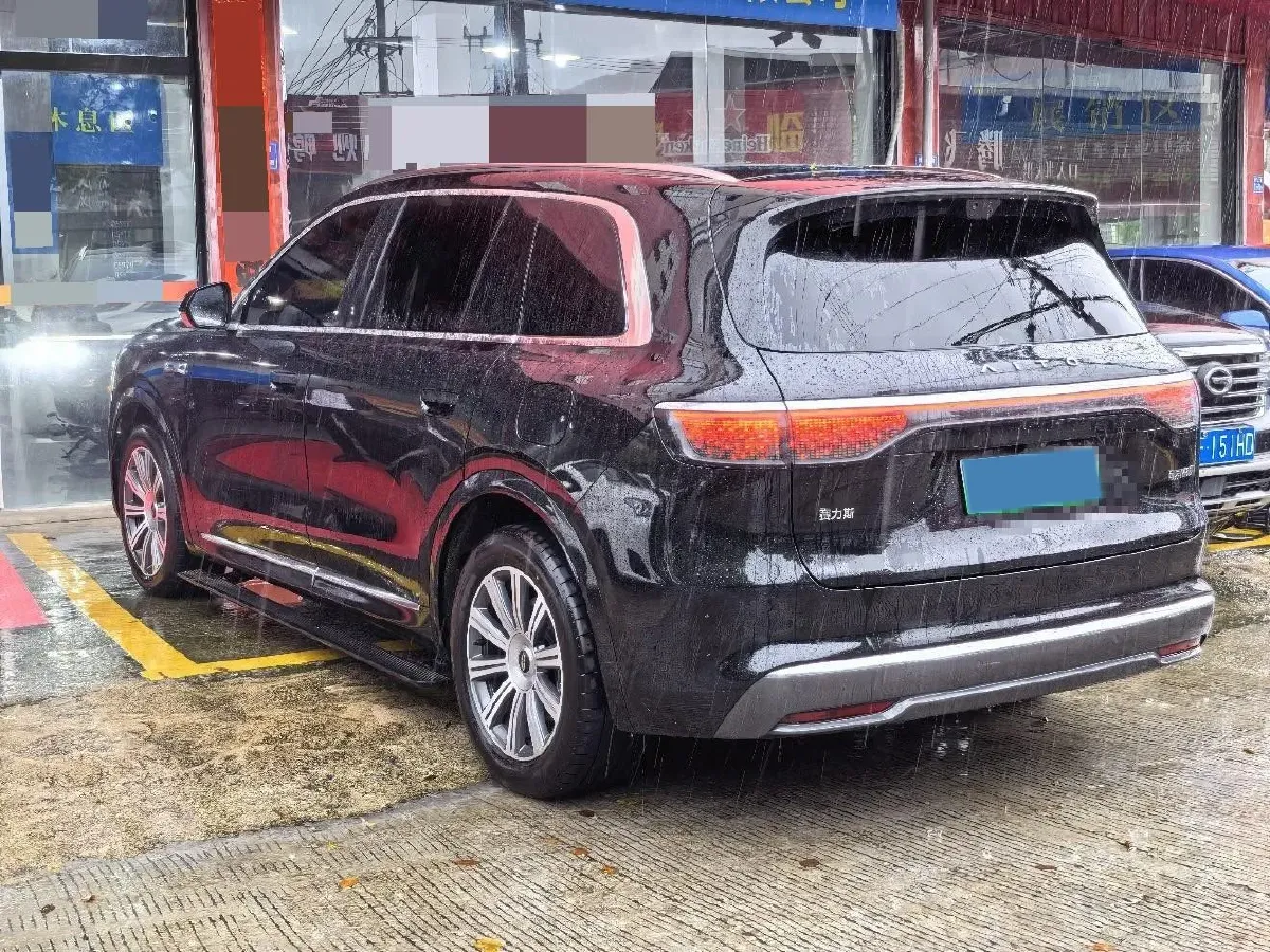 2025 AITO AITO M8 BEV,autocango,china used car exporter,china ev exporter,chinese used car exporter,chinese used ev exporter