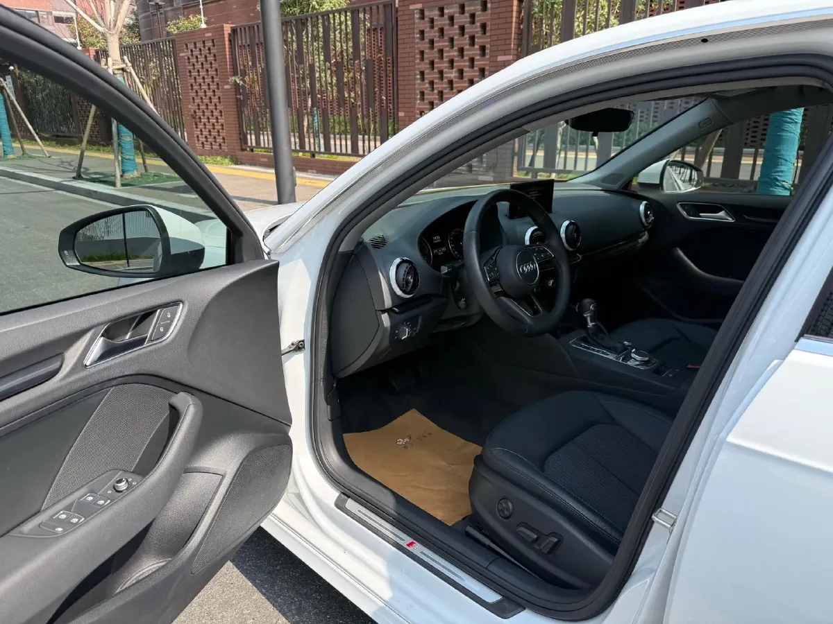 2020 Audi A3 1.4T 150HP L4 7DCT,autocango,china used car exporter,china ev exporter,chinese used car exporter,chinese used ev exporter