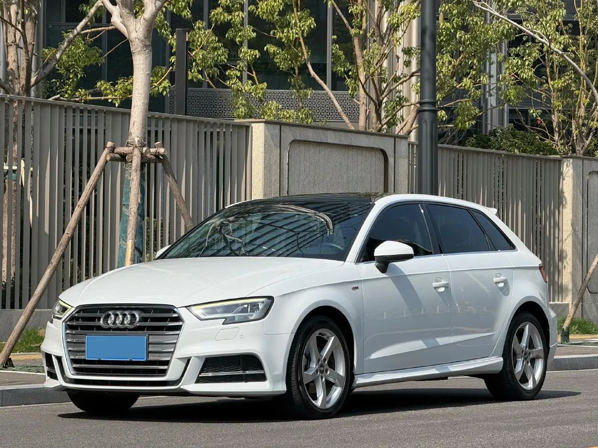 2020 Audi A3 1.4T 150HP L4 7DCT,autocango,china used car exporter,china ev exporter,chinese used car exporter,chinese used ev exporter
