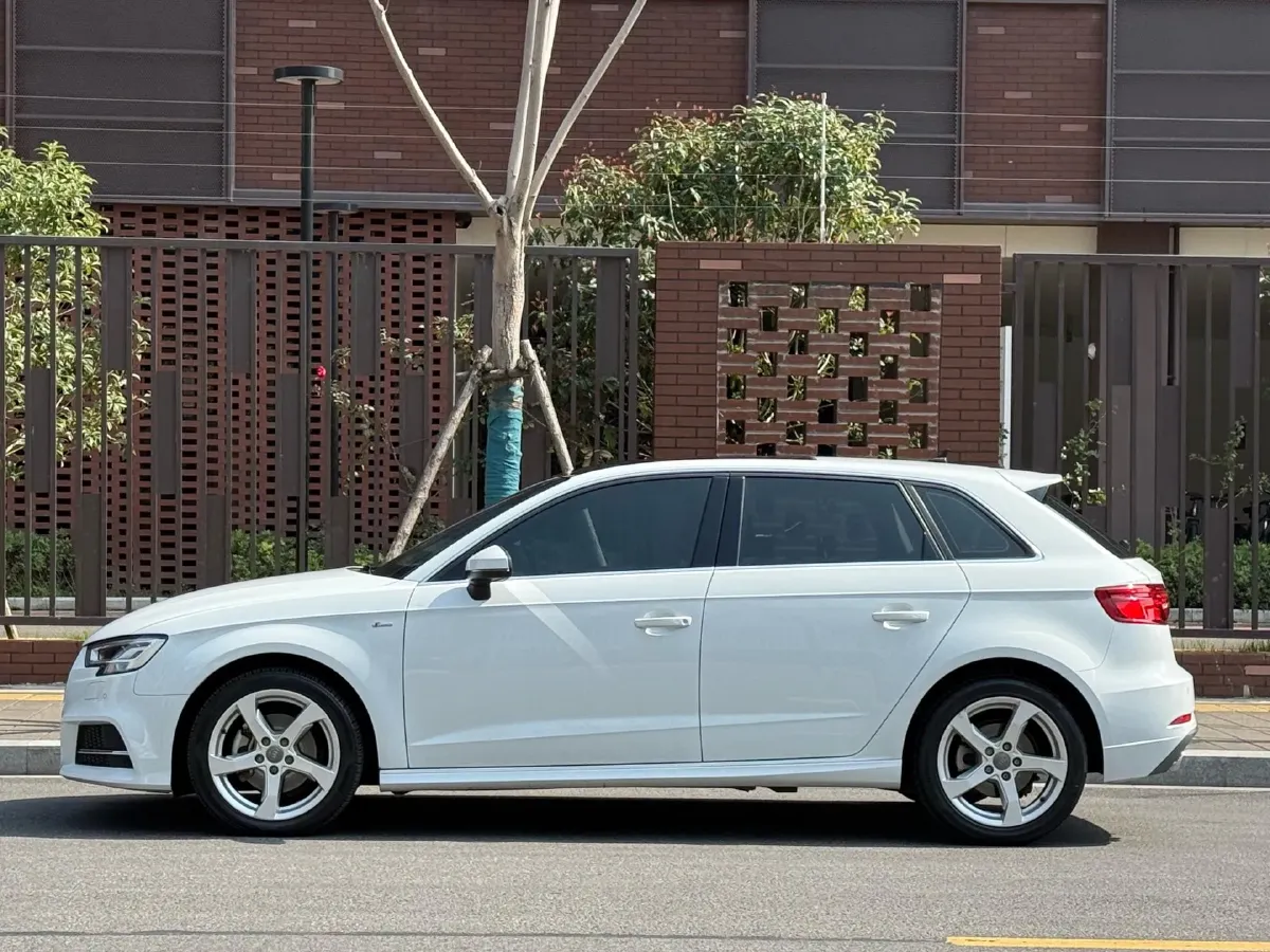 2020 Audi A3 1.4T 150HP L4 7DCT,autocango,china used car exporter,china ev exporter,chinese used car exporter,chinese used ev exporter