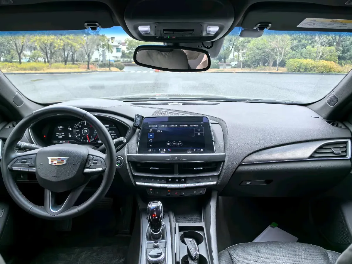 2023 Cadillac CT5 2.0T 237HP L4 10AT,autocango,china used car exporter,china ev exporter,chinese used car exporter,chinese used ev exporter