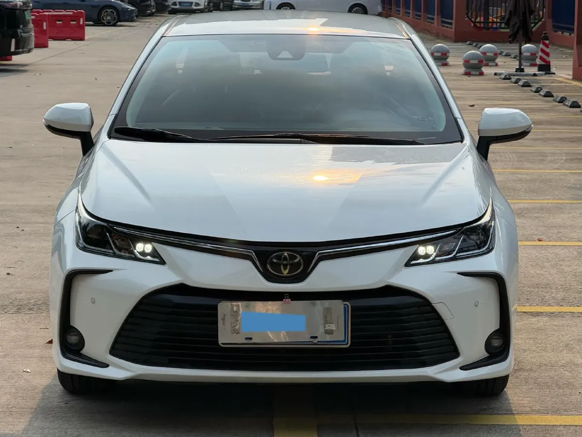 2019 Toyota Corolla 1.2T 116HP L4 CVT,autocango,china used car exporter,china ev exporter,chinese used car exporter,chinese used ev exporter