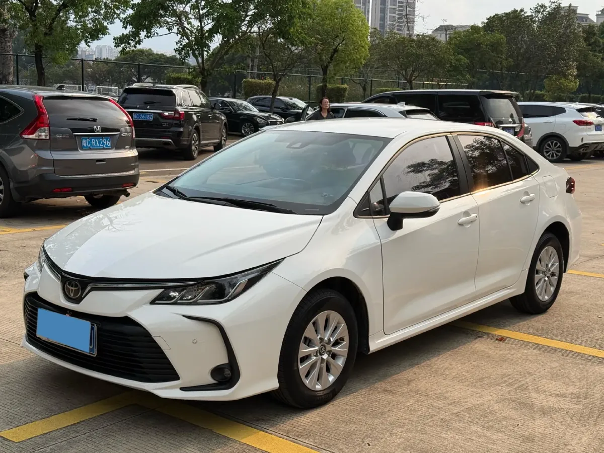 2019 Toyota Corolla 1.2T 116HP L4 CVT,autocango,china used car exporter,china ev exporter,chinese used car exporter,chinese used ev exporter