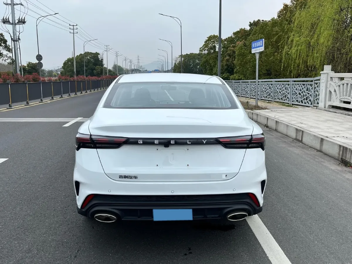 2024 Geely Binray 1.5T 181HP L4 7DCT,autocango,china used car exporter,china ev exporter,chinese used car exporter,chinese used ev exporter