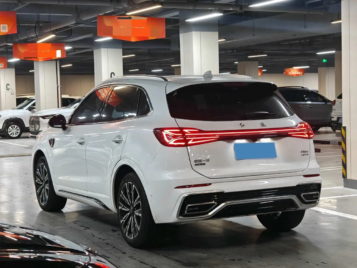 2023 HongQi HS5 2.0T 252HP L4 8AT,autocango,china used car exporter,china ev exporter,chinese used car exporter,chinese used ev exporter