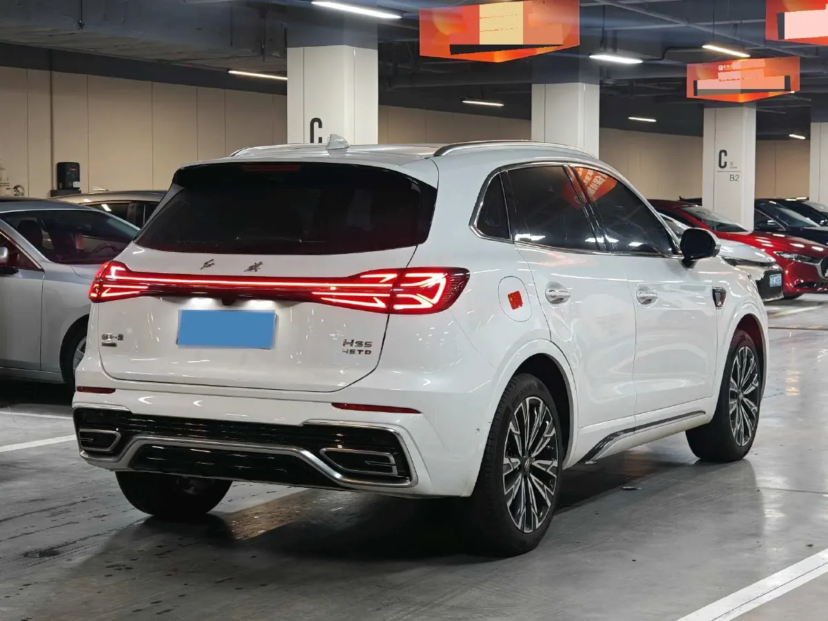 2023 HongQi HS5 2.0T 252HP L4 8AT,autocango,china used car exporter,china ev exporter,chinese used car exporter,chinese used ev exporter