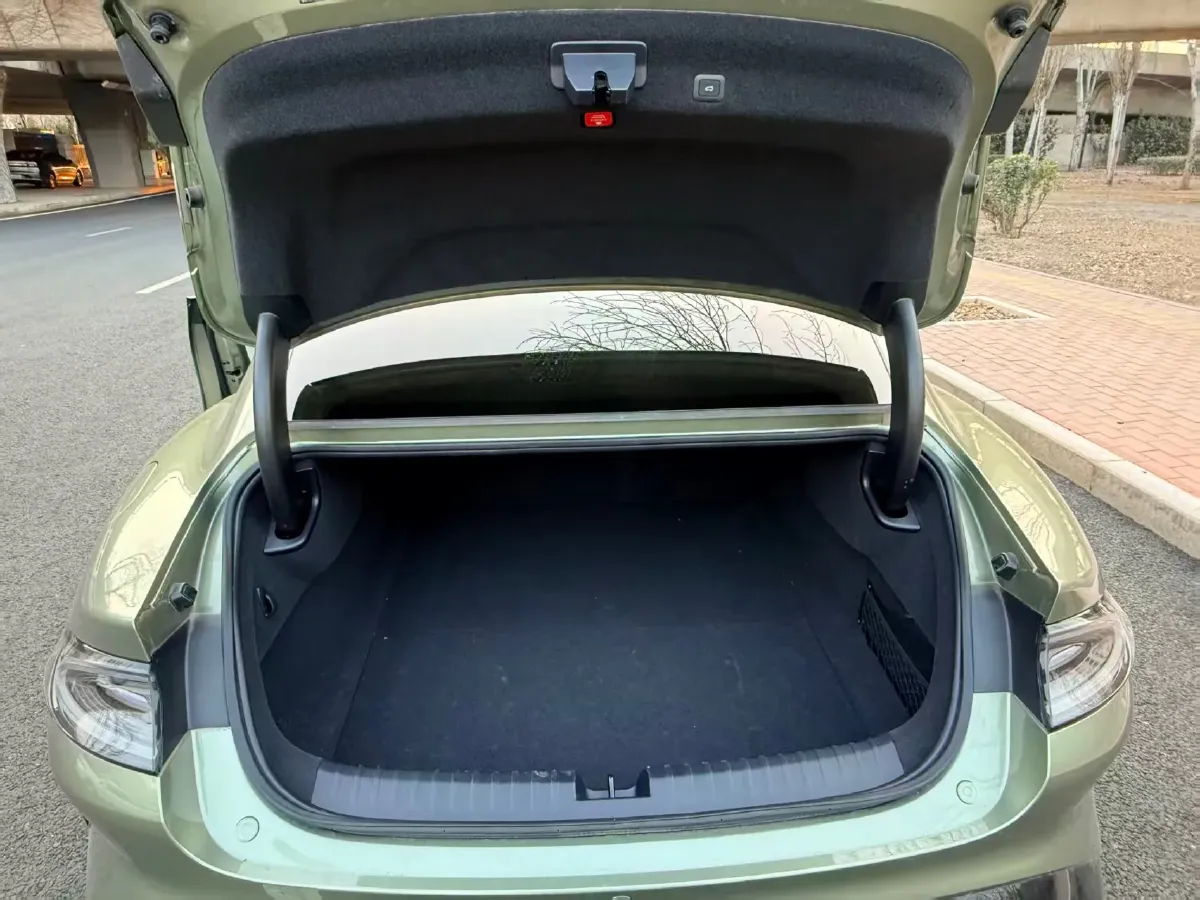 2024 MI SU7 BEV 94.3KWH,autocango,china used car exporter,china ev exporter,chinese used car exporter,chinese used ev exporter