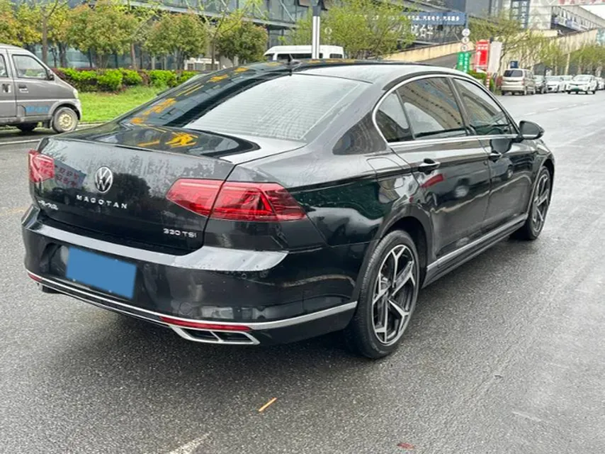 2023 Volkswagen Magotan 2.0T 186HP L4 7DCT,autocango,china used car exporter,china ev exporter,chinese used car exporter,chinese used ev exporter
