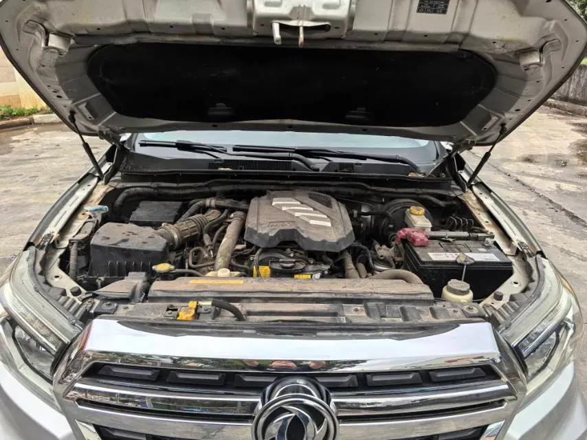 2020 Dongfeng RuiQi 6 2.3T 163HP L4 8AT,autocango,china used car exporter,china ev exporter,chinese used car exporter,chinese used ev exporter