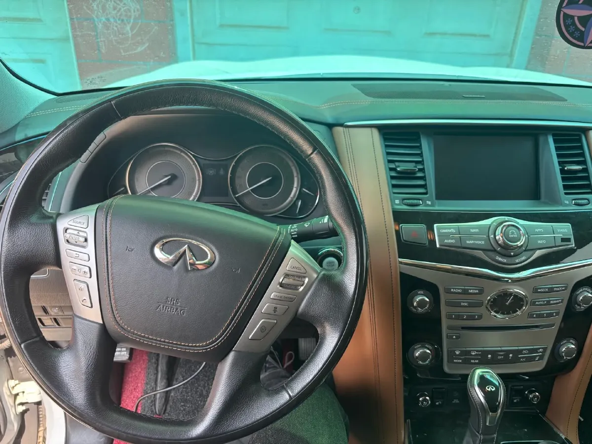 2016 Infiniti QX80 5.6L 398HP V8 7AT,autocango,china used car exporter,china ev exporter,chinese used car exporter,chinese used ev exporter