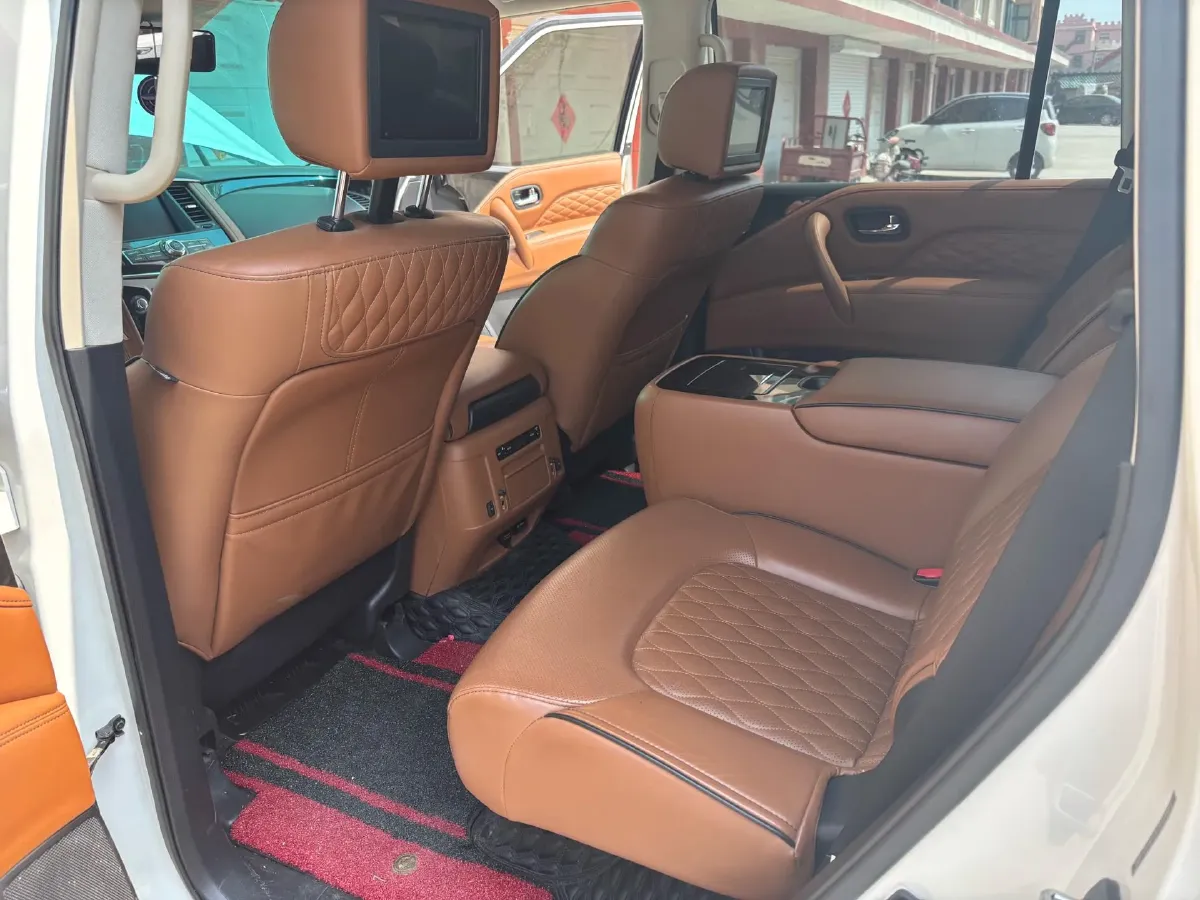 2016 Infiniti QX80 5.6L 398HP V8 7AT,autocango,china used car exporter,china ev exporter,chinese used car exporter,chinese used ev exporter