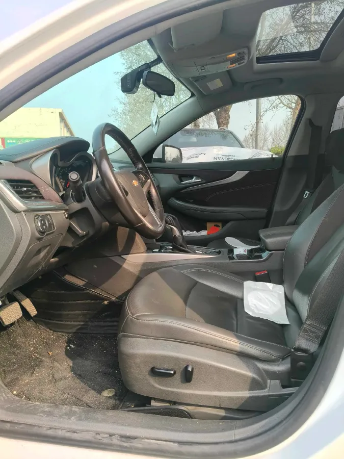 2018 Chevrolet Malibu 1.5T 170HP L4 6AT,autocango,china used car exporter,china ev exporter,chinese used car exporter,chinese used ev exporter