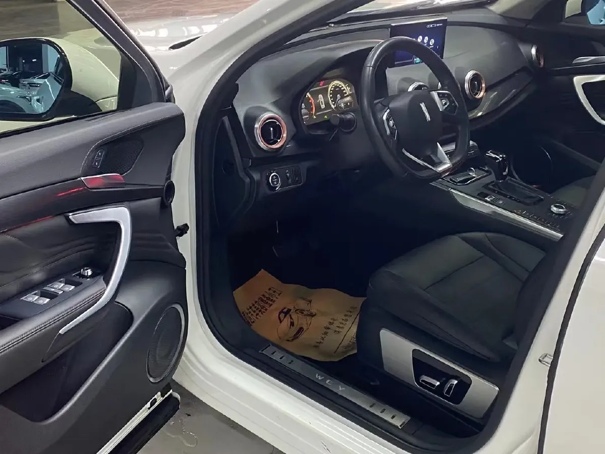 2017 WEY VV7 2.0T 234HP L4 7DCT,autocango,china used car exporter,china ev exporter,chinese used car exporter,chinese used ev exporter