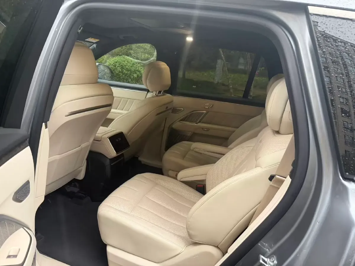 2025 ONVO L90 BEV,autocango,china used car exporter,china ev exporter,chinese used car exporter,chinese used ev exporter