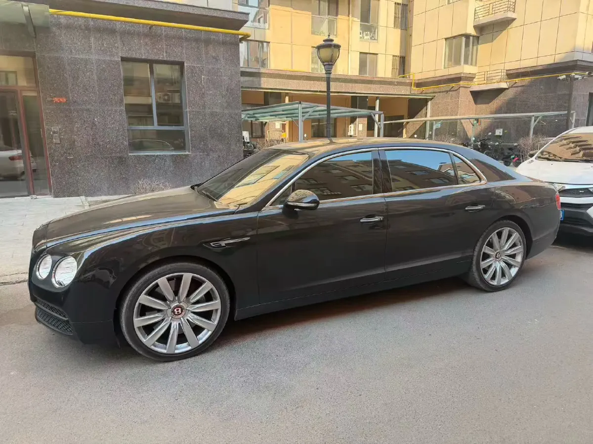 2017 Bentley Flying Spur 4.0T 507HP V8 8AT,autocango,china used car exporter,china ev exporter,chinese used car exporter,chinese used ev exporter