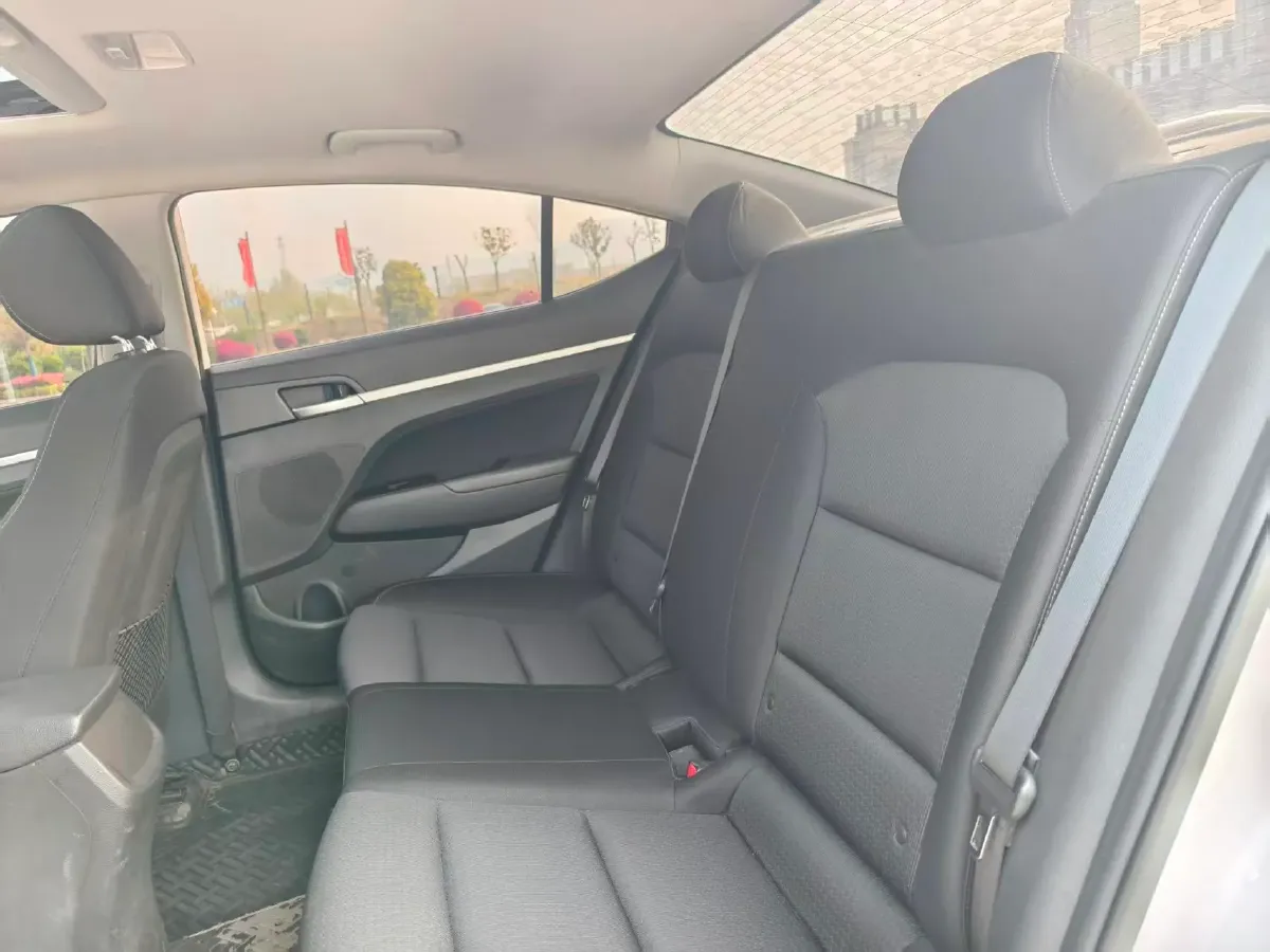 2018 Hyundai Elantra 1.6L 130HP L4 6AT,autocango,china used car exporter,china ev exporter,chinese used car exporter,chinese used ev exporter