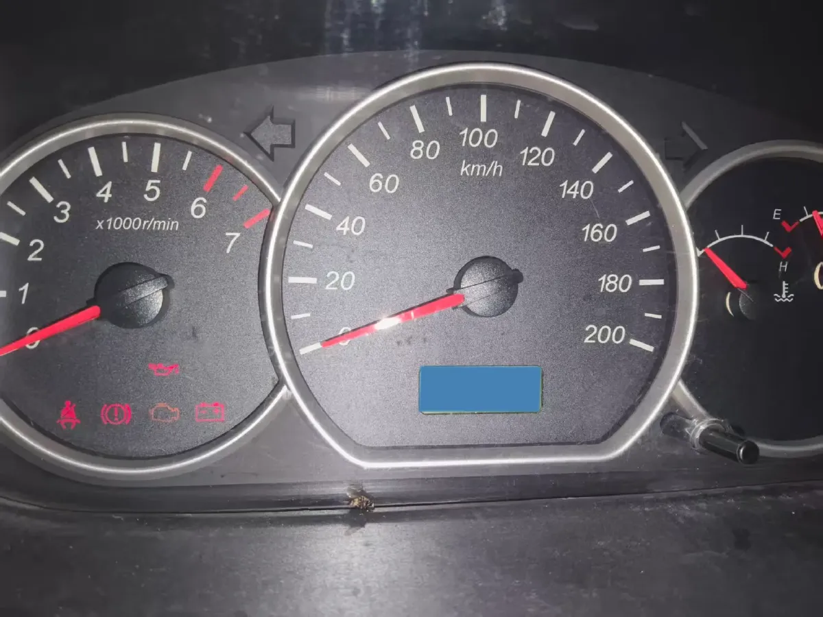 2015 WuLing HongGuang 1.5L 112HP L4 5MT,autocango,china used car exporter,china ev exporter,chinese used car exporter,chinese used ev exporter