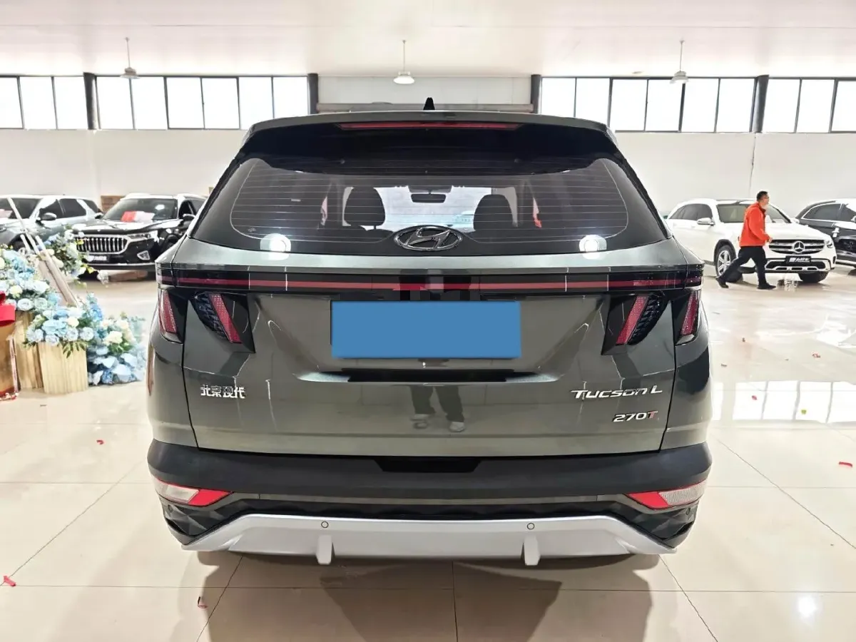 2023 Hyundai Tucson 1.5T 200HP L4 8AT,autocango,china used car exporter,china ev exporter,chinese used car exporter,chinese used ev exporter