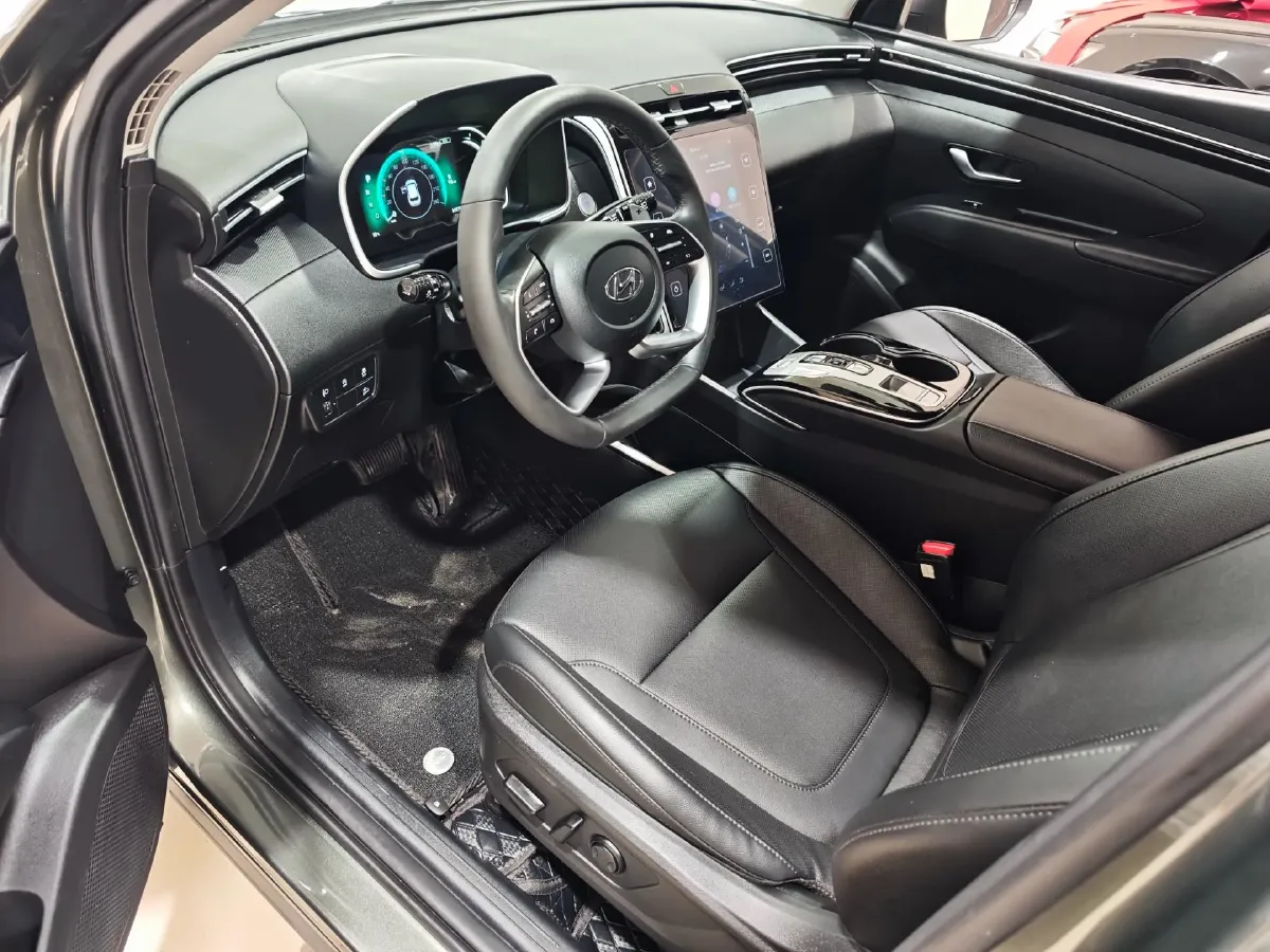 2023 Hyundai Tucson 1.5T 200HP L4 8AT,autocango,china used car exporter,china ev exporter,chinese used car exporter,chinese used ev exporter