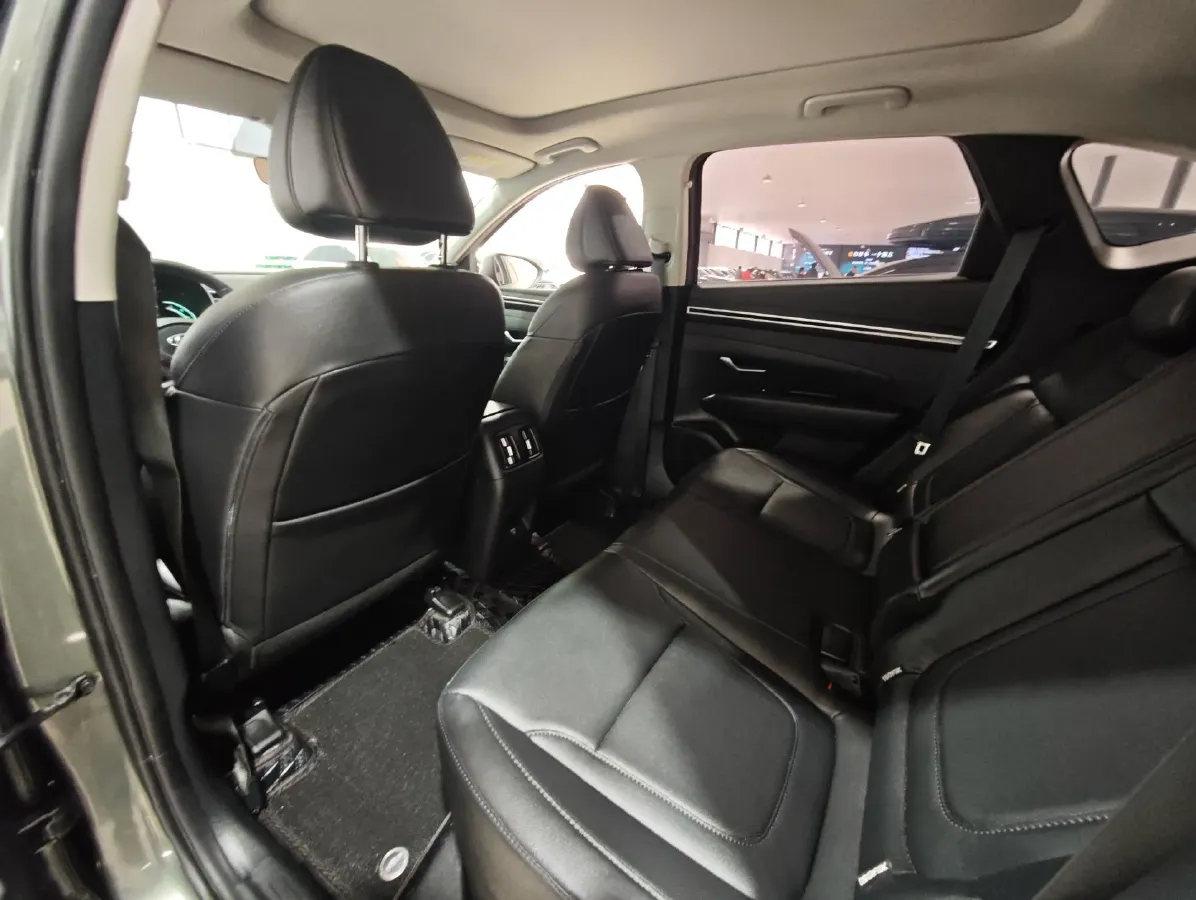 2023 Hyundai Tucson 1.5T 200HP L4 8AT,autocango,china used car exporter,china ev exporter,chinese used car exporter,chinese used ev exporter