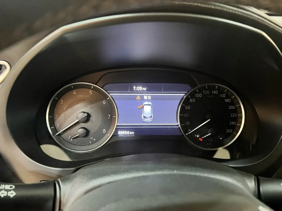 2020 Infiniti QX50 2.0T 272HP L4 CVT,autocango,china used car exporter,china ev exporter,chinese used car exporter,chinese used ev exporter