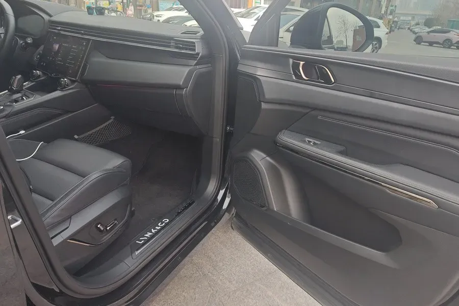 2021 LYNK&CO 01 2.0T 254HP L4 8AT,autocango,china used car exporter,china ev exporter,chinese used car exporter,chinese used ev exporter