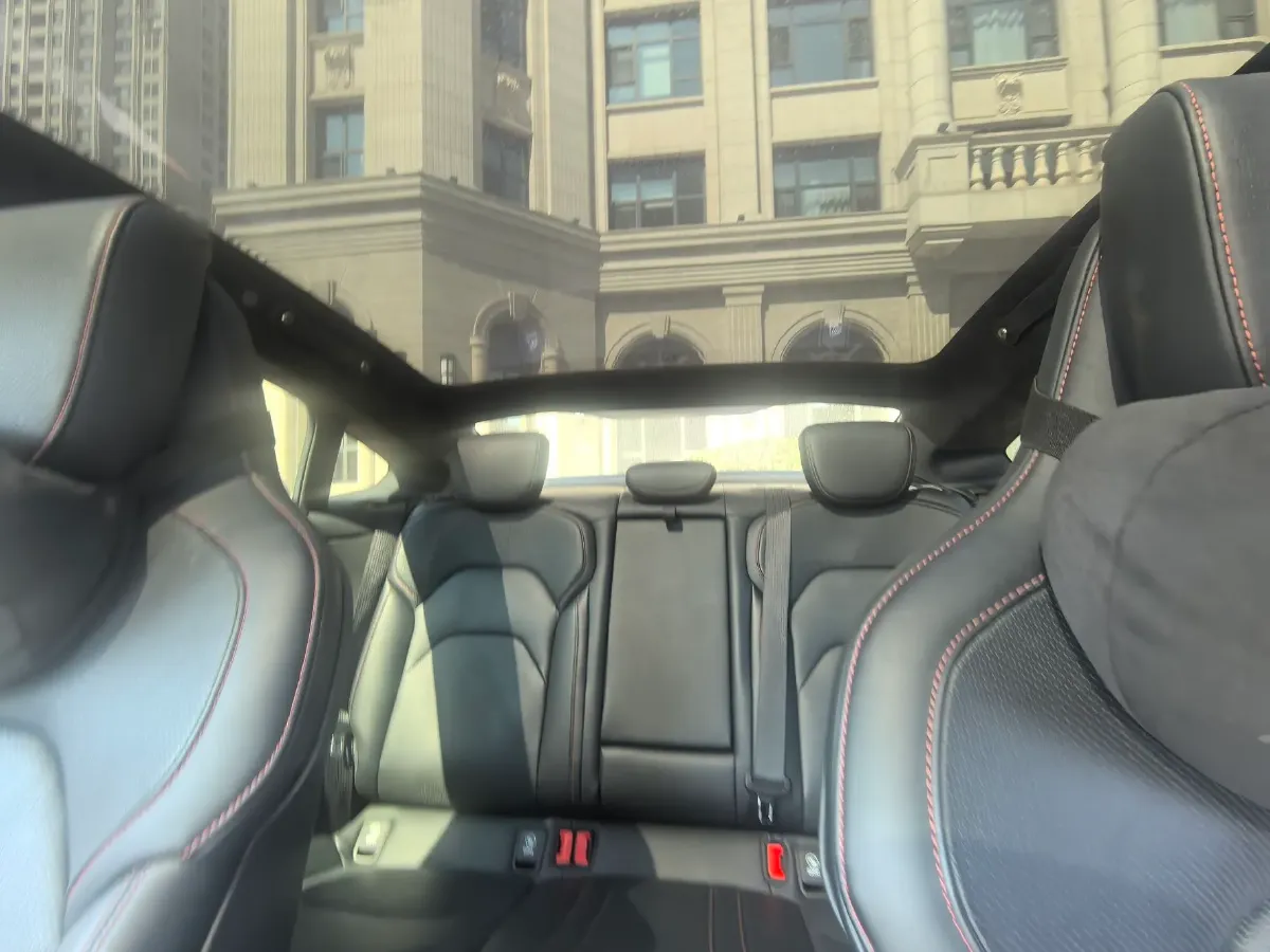 2024 MI SU7 BEV 101KWH,autocango,china used car exporter,china ev exporter,chinese used car exporter,chinese used ev exporter