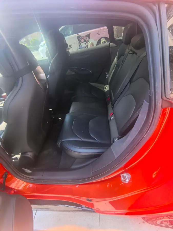 2024 MI SU7 BEV 101KWH,autocango,china used car exporter,china ev exporter,chinese used car exporter,chinese used ev exporter