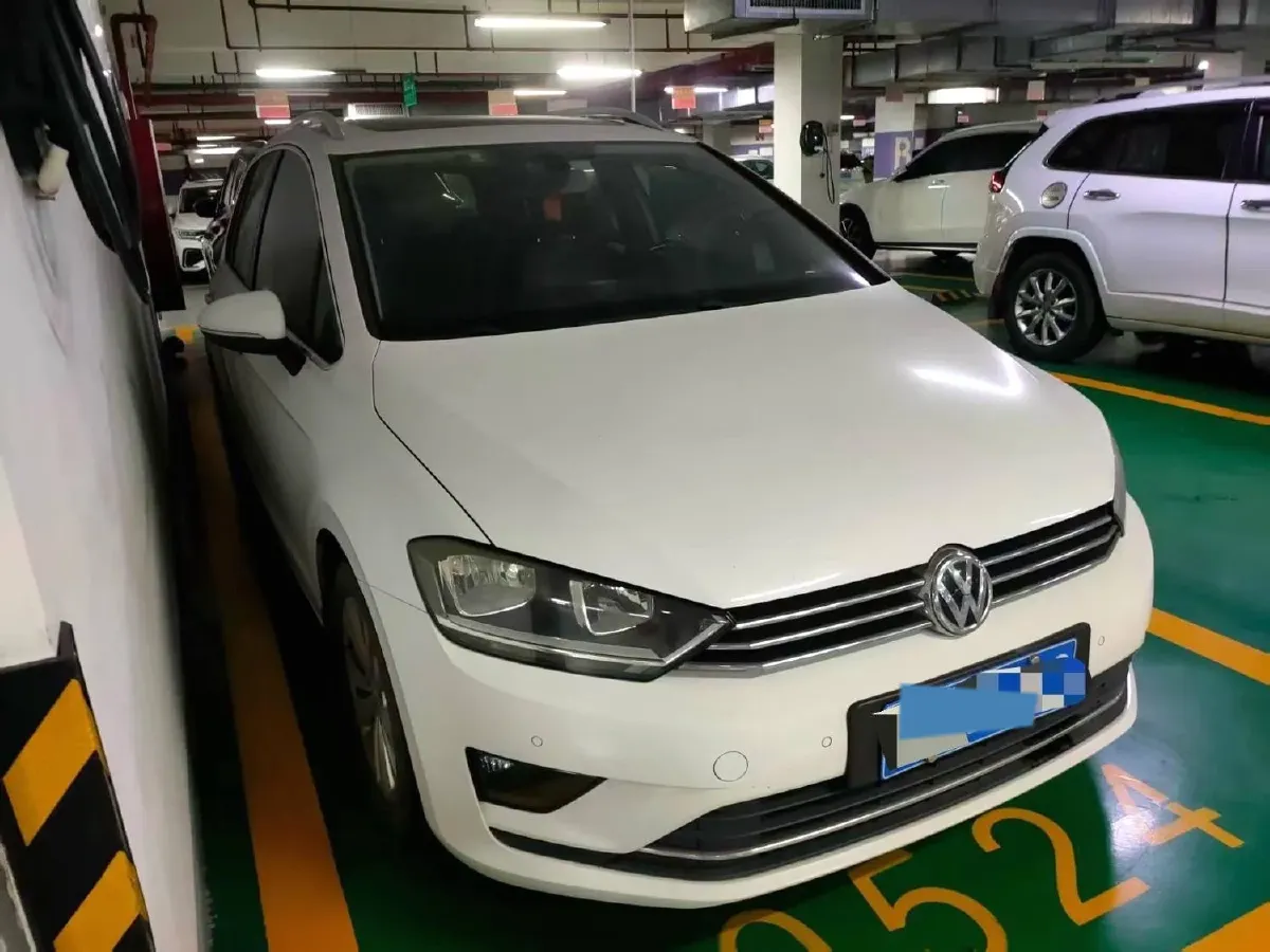 2018 Volkswagen Golf Sportsvan 1.4T 131HP L4 7DCT,autocango,china used car exporter,china ev exporter,chinese used car exporter,chinese used ev exporter