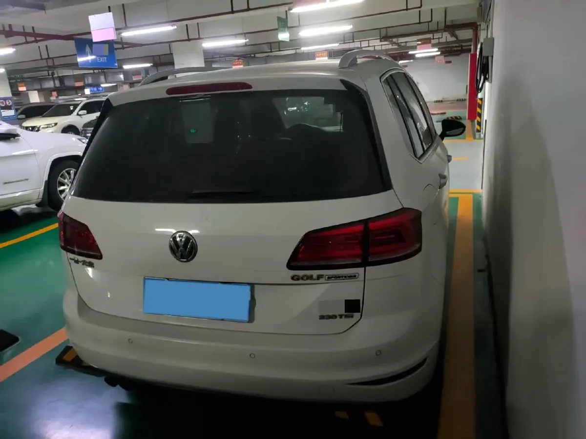 2018 Volkswagen Golf Sportsvan 1.4T 131HP L4 7DCT,autocango,china used car exporter,china ev exporter,chinese used car exporter,chinese used ev exporter