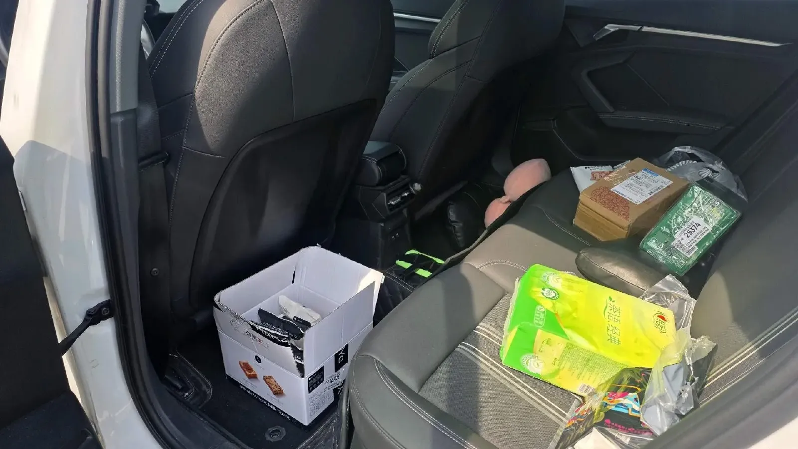 2022 Audi A3 1.4T 150HP L4 7DCT,autocango,china used car exporter,china ev exporter,chinese used car exporter,chinese used ev exporter