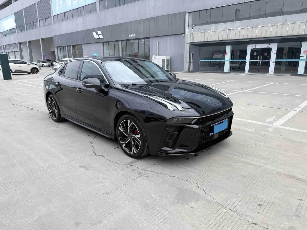 2023 MAXUS G50 1.5T 181HP L4 7DCT,autocango,china used car exporter,china ev exporter,chinese used car exporter,chinese used ev exporter