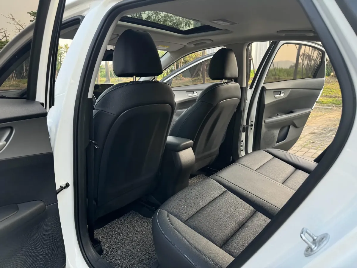 2020 Kia K3 1.5L 115HP L4 CVT,autocango,china used car exporter,china ev exporter,chinese used car exporter,chinese used ev exporter