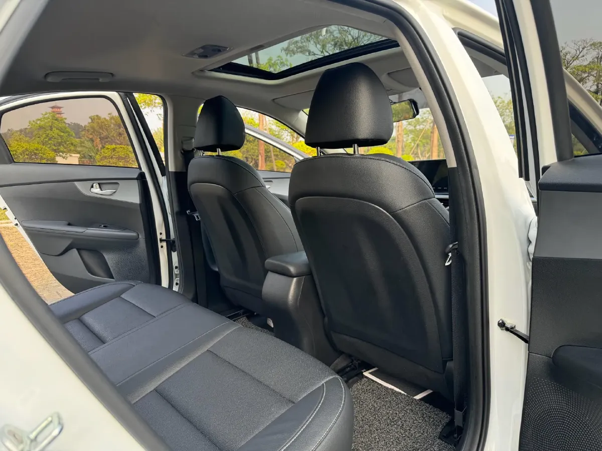 2020 Kia K3 1.5L 115HP L4 CVT,autocango,china used car exporter,china ev exporter,chinese used car exporter,chinese used ev exporter