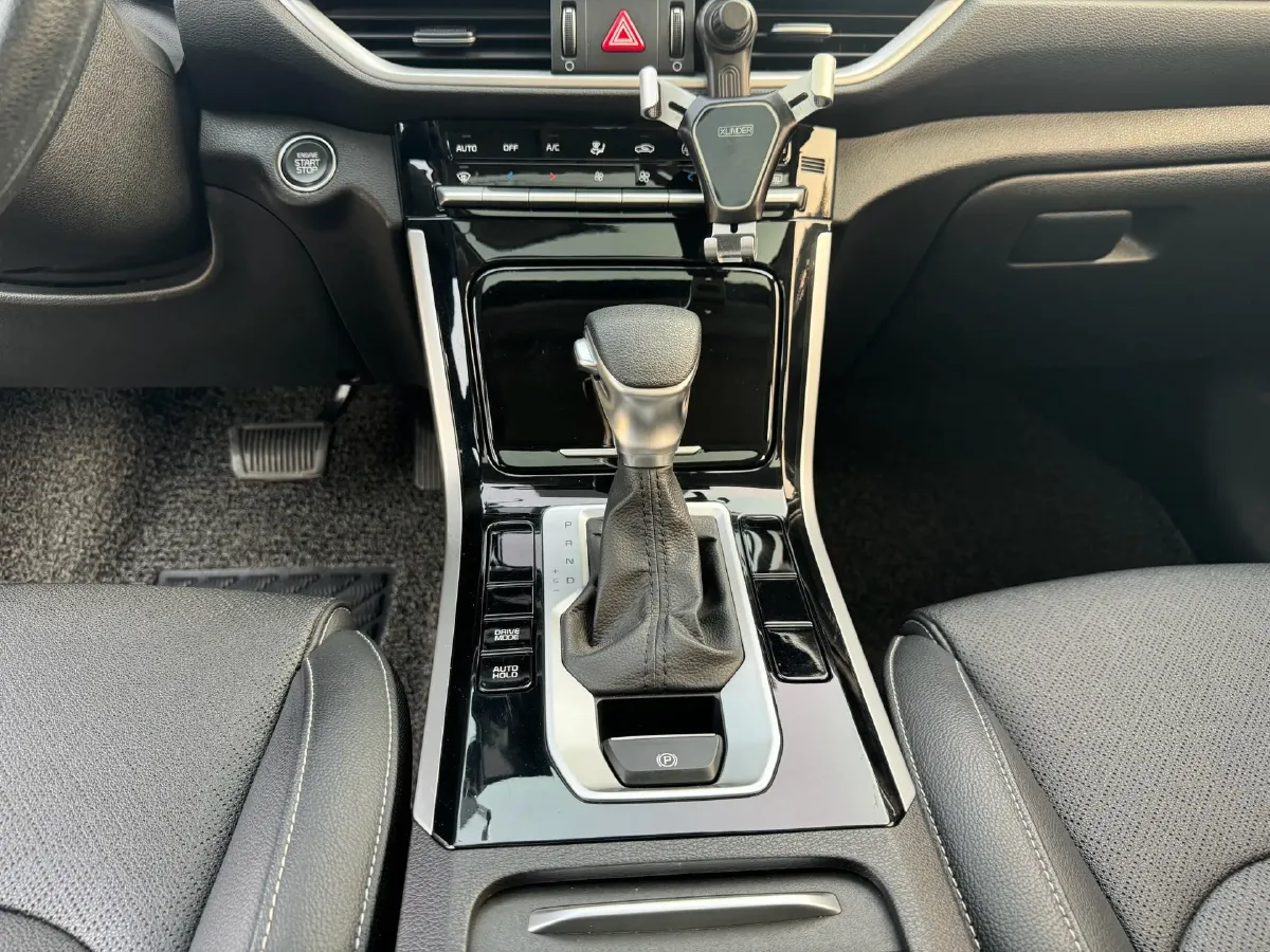 2020 Kia K3 1.5L 115HP L4 CVT,autocango,china used car exporter,china ev exporter,chinese used car exporter,chinese used ev exporter