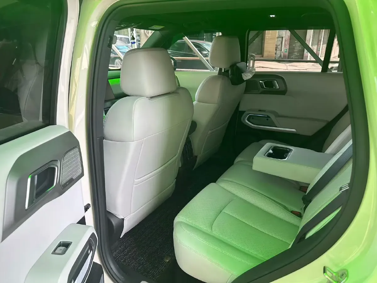 2025 FangChengBao Tai 3 BEV,autocango,china used car exporter,china ev exporter,chinese used car exporter,chinese used ev exporter