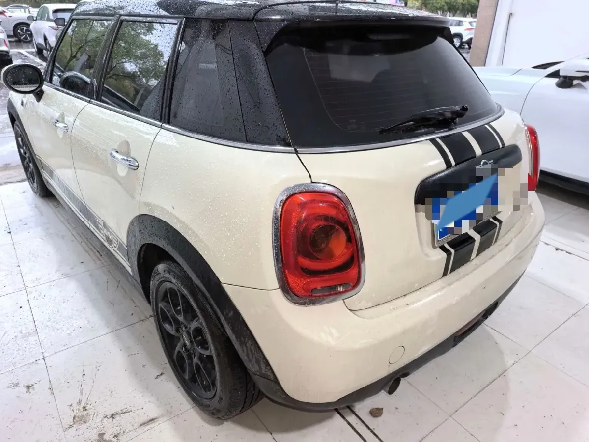 2021 MINI MINI 1.5T 102HP L3 7DCT,autocango,china used car exporter,china ev exporter,chinese used car exporter,chinese used ev exporter