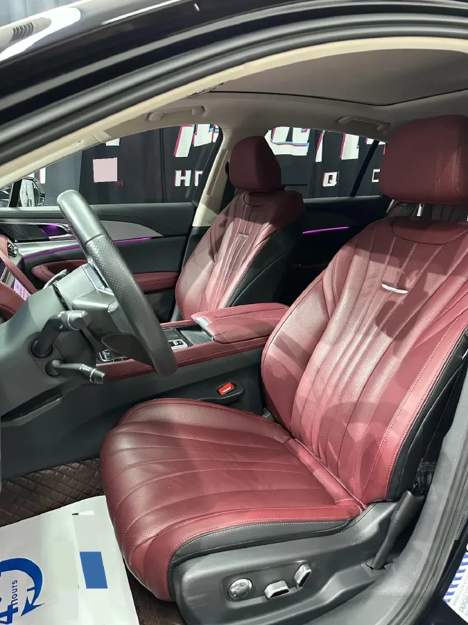 2022 HongQi H5 1.8T 197HP L4 6AT,autocango,china used car exporter,china ev exporter,chinese used car exporter,chinese used ev exporter