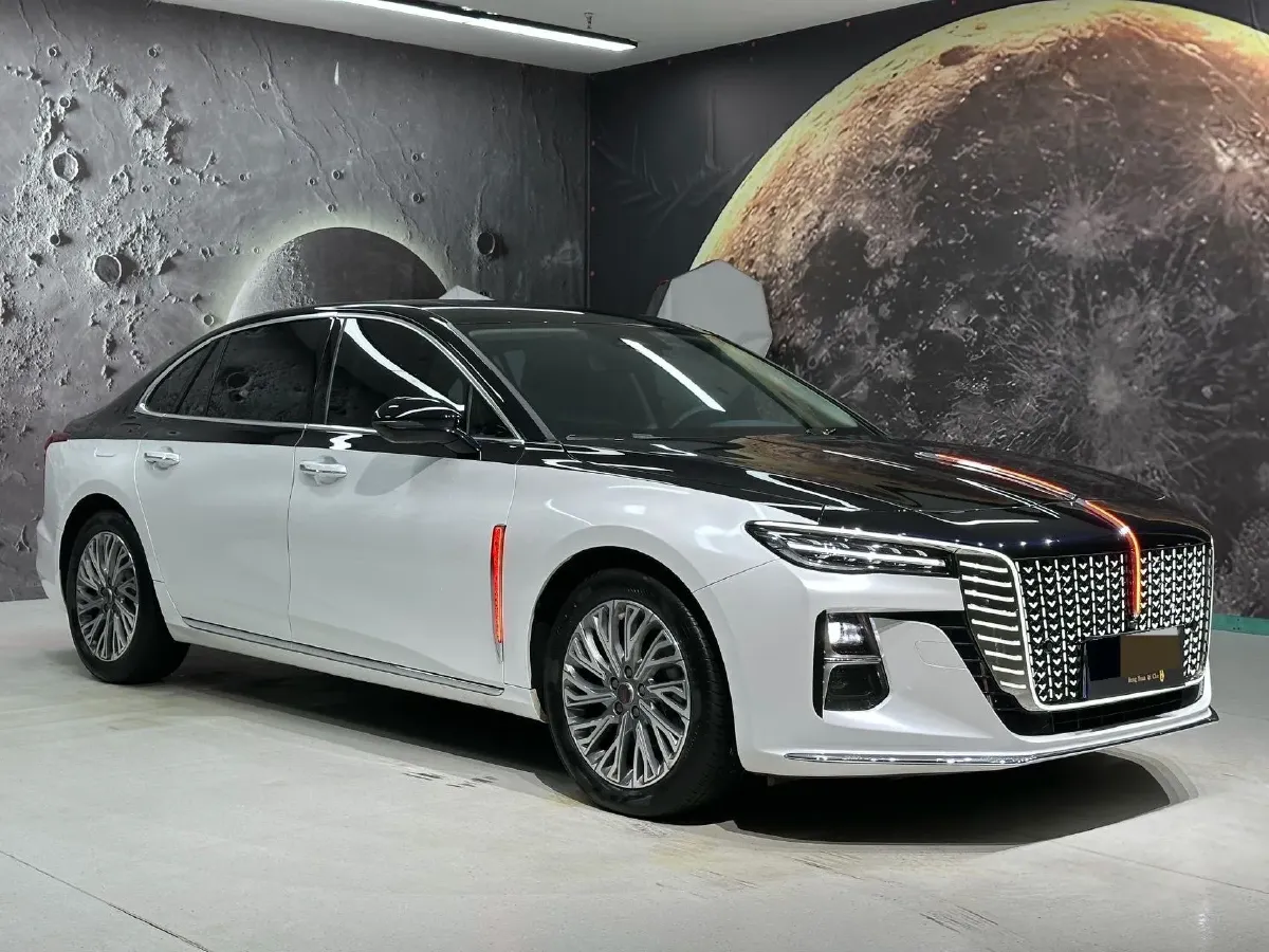 2022 HongQi H5 1.8T 197HP L4 6AT,autocango,china used car exporter,china ev exporter,chinese used car exporter,chinese used ev exporter