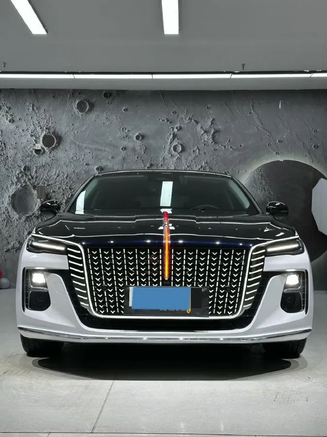 2022 HongQi H5 1.8T 197HP L4 6AT,autocango,china used car exporter,china ev exporter,chinese used car exporter,chinese used ev exporter