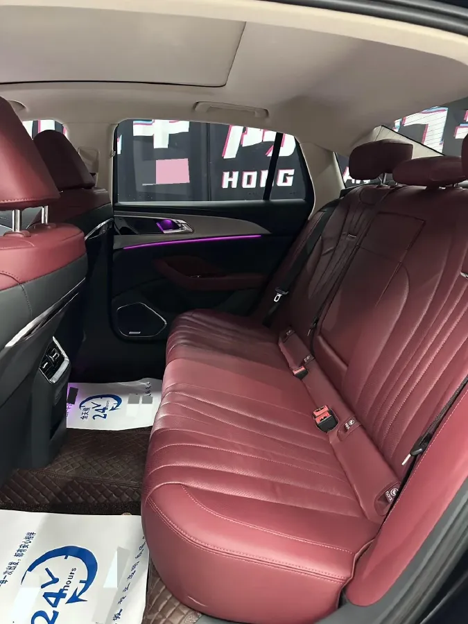 2022 HongQi H5 1.8T 197HP L4 6AT,autocango,china used car exporter,china ev exporter,chinese used car exporter,chinese used ev exporter