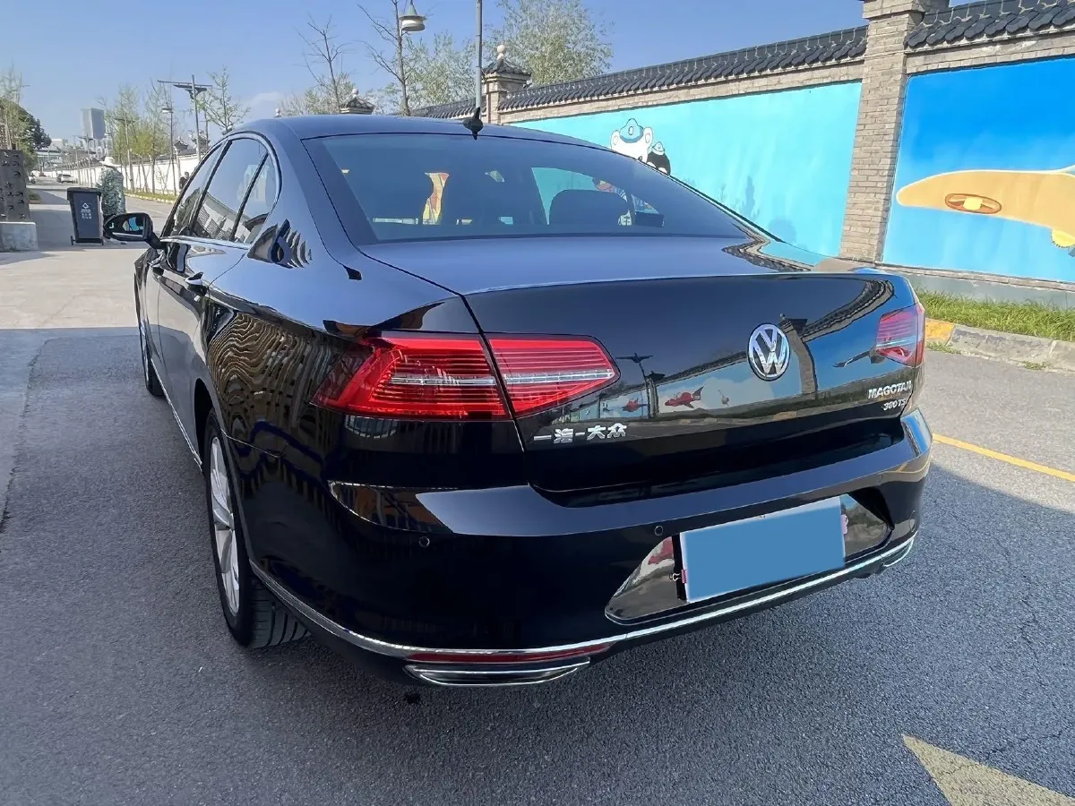 2019 Volkswagen Tayron 2.0T 186HP L4 7DCT,autocango,china used car exporter,china ev exporter,chinese used car exporter,chinese used ev exporter