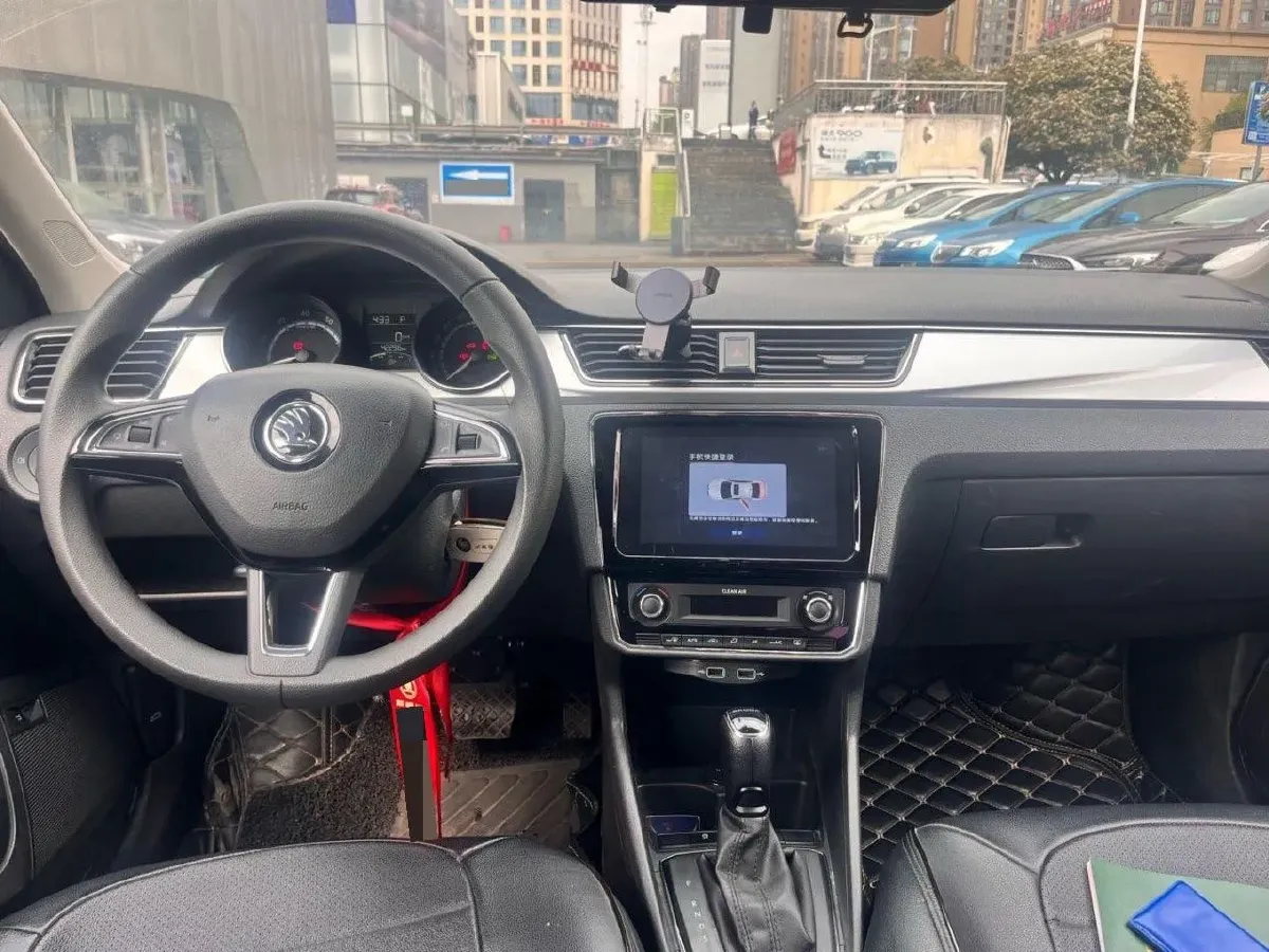 2020 Skoda Rapid 1.5L 112HP L4 6AT,autocango,china used car exporter,china ev exporter,chinese used car exporter,chinese used ev exporter