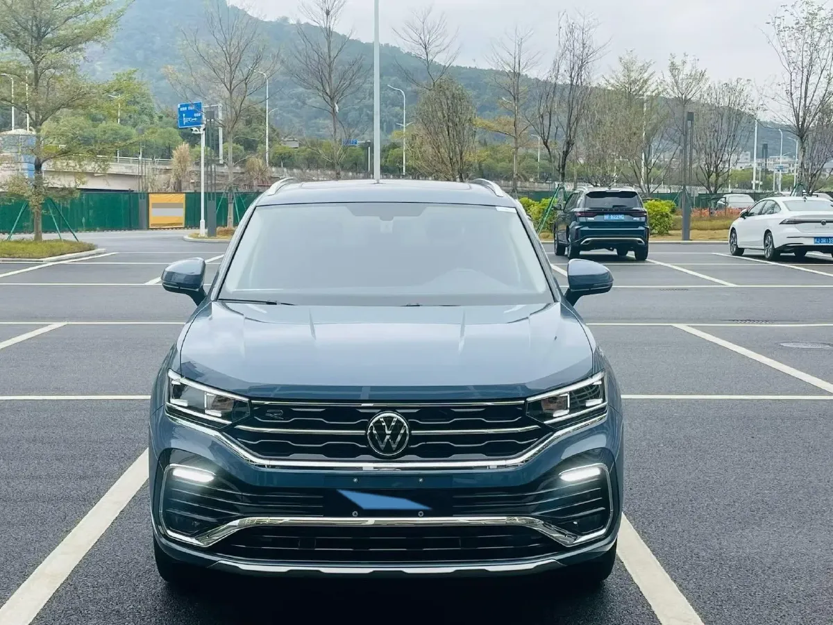 2020 Volkswagen Tayron X 2.0T 186HP L4 7DCT,autocango,china used car exporter,china ev exporter,chinese used car exporter,chinese used ev exporter