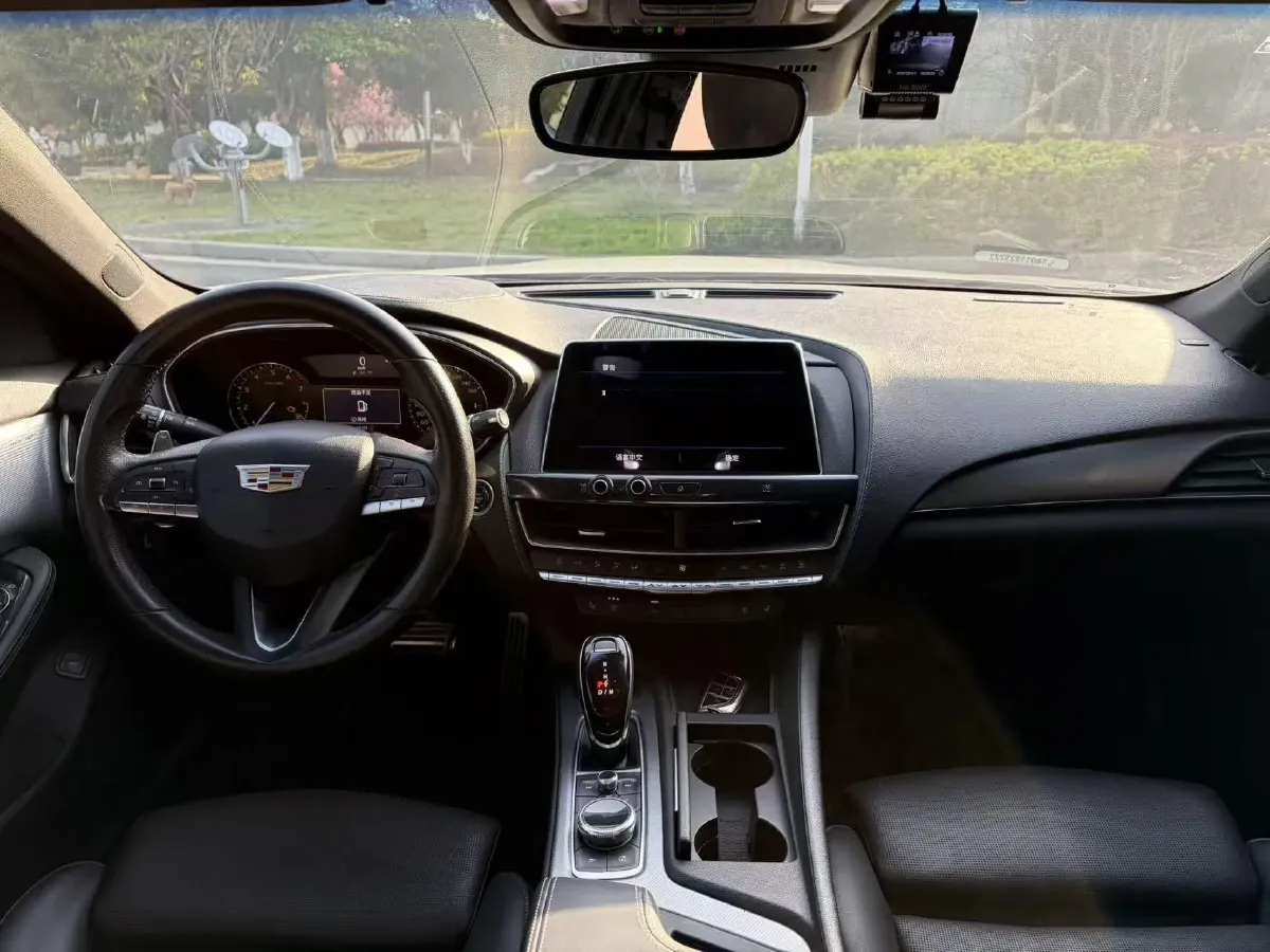 2020 Cadillac CT5 2.0T 237HP L4 10AT,autocango,china used car exporter,china ev exporter,chinese used car exporter,chinese used ev exporter