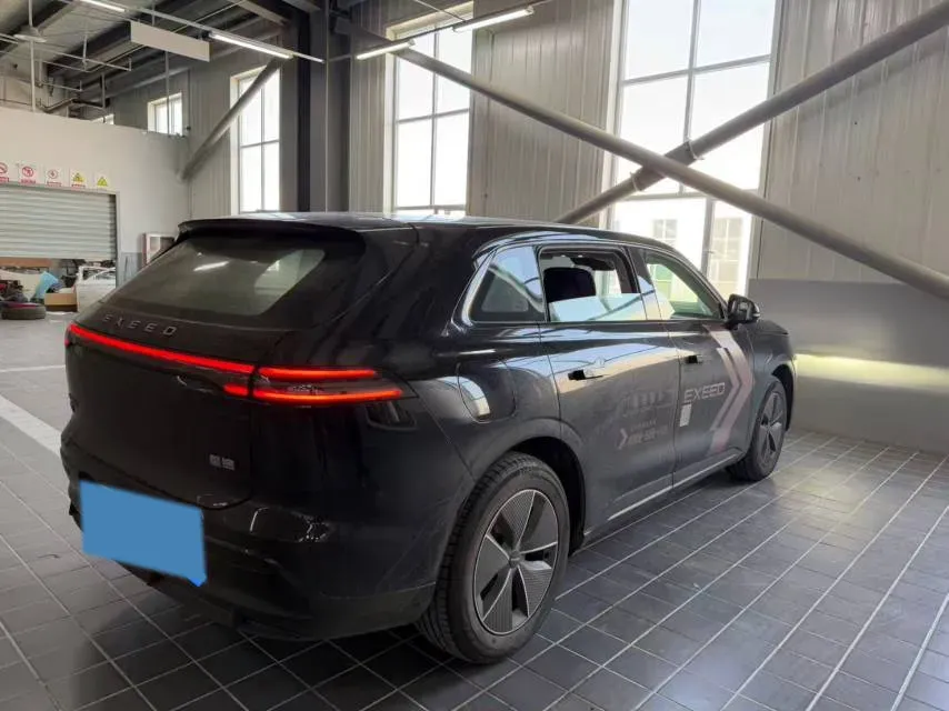 2024 Exceed Sterra ET REEV 156HP REEV 32KWH,autocango,china used car exporter,china ev exporter,chinese used car exporter,chinese used ev exporter
